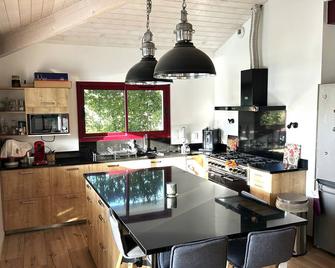 Villa Lou Bercail Hourtin - 10 Personnes - Hourtin - Küche