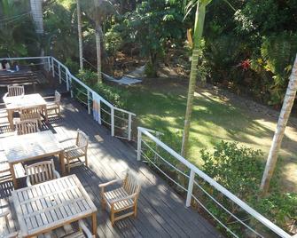 Bluewater Lodge - Nadi - Patio