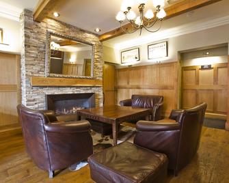 The Waterloo Hotel - בטווס אי קואד - דלפק קבלה