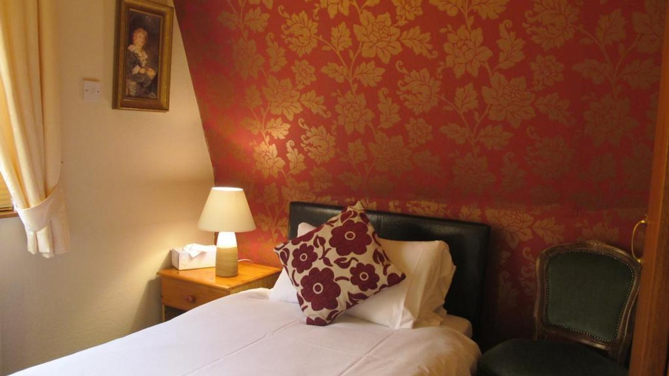 Royston Guest House Inverness