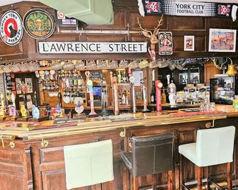 The Waggon & Horses - York - Bar