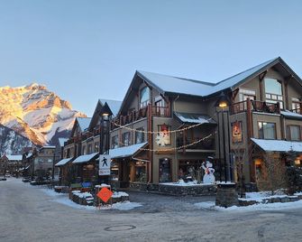 Brewster Mountain Lodge - Banff