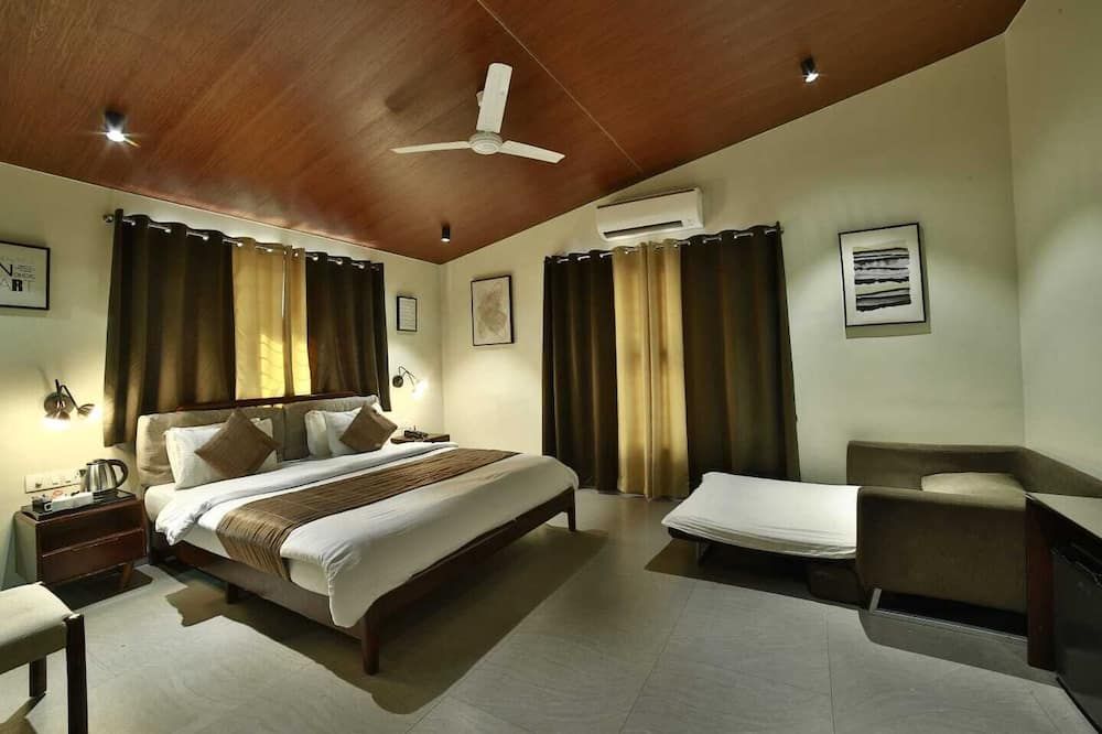Hotel Marigold With Swimming Pool By Sah - Mount Abu - Schlafzimmer