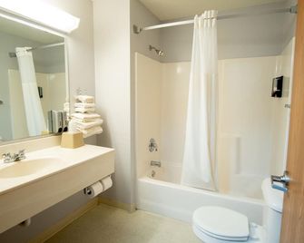Coratel Inn & Suites by Jasper New Richmond - New Richmond - Bad