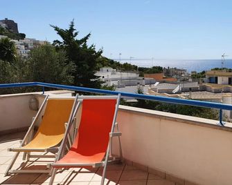 Hotel Selenia Residence - Castro - Balkon