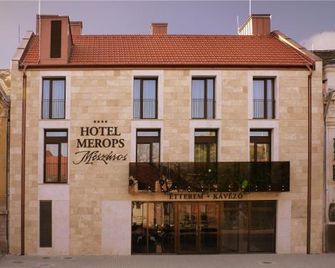 호텔 메로프시 메스저로시 - 시제크자드 - 건물