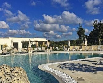 Tenuta Vigna Corallo - Otranto - Pool