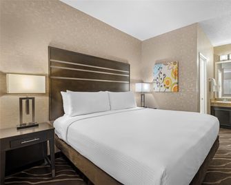 Best Western Plus Park Place Inn - Mini Suites - Anaheim - Quarto