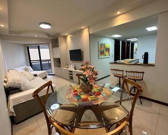 Apartamento em Maceió á beira mar - Maceió - Comedor