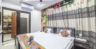 Fabhotel Abc View - Indore - Bedroom