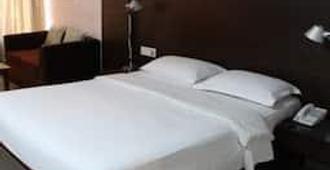 Hotel Sai Prakash - Hyderabad - Makuuhuone