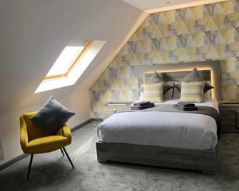 Sunset Studio Apartments - Aberaeron - Bedroom
