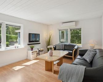 2 bedroom gorgeous home in Vordingborg - Vordingborg - Living room
