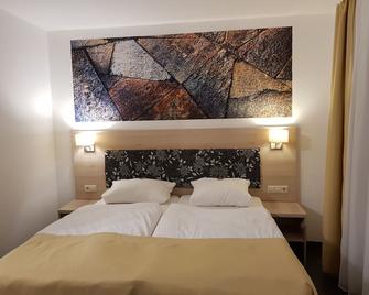 Hotel Stadt Milin - Mylau - Bedroom