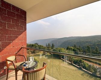 Bella Vista Resort - Mahabaleshwar - Balcony