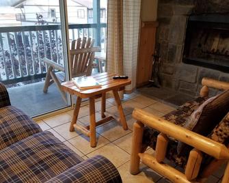 Fireside Lodge - ביג בר לייק - סלון