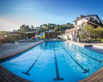 Santa Susanna Resort - Santa Susanna - Piscina