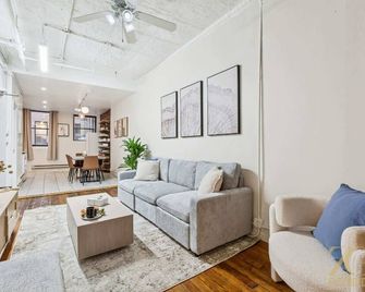 Spacious 3BR Flex 4 with Washer & Dryer in NoMad - New York