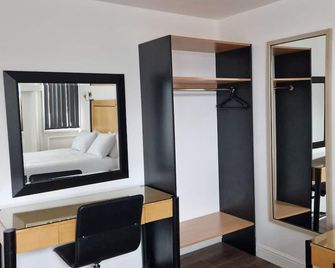 The Dorchester Hotel - Kingston upon Hull