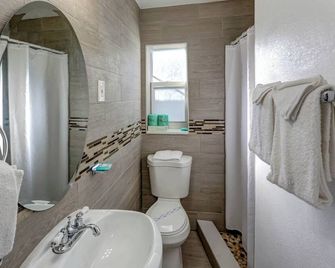 Richard's Motel Extended Stay - Hallandale Beach - Koupelna