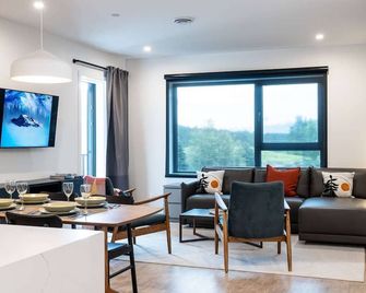 Summit Views Condo by Revelstoke Vacations - Revelstoke