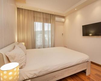 Apartments Athos - Podgorica - Habitación