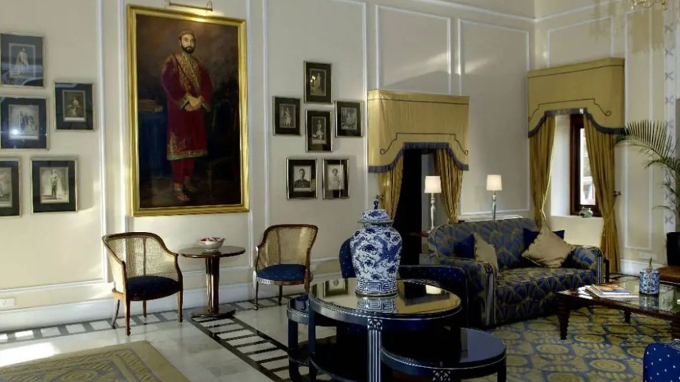 Ananda in the Himalayas