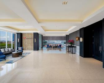 Swiss-Belinn Manyar - Surabaya - Resepsjon