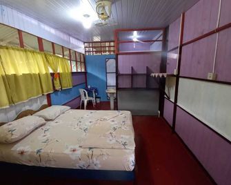 Hostal tachiwa - Puerto Nariño - Bedroom
