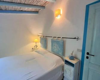 Villa Calisto - San Pantaleo - San Pantaleo - Habitación