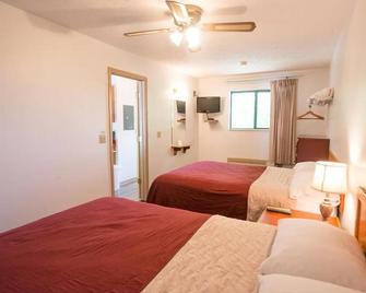 Timber Pointe Resort - Jamestown - Bedroom