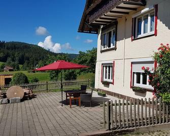 Ferienhof Ziegler- Sonnenschein - Baiersbronn - Patio