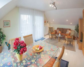 Friesenblau Og - Varel - Eetruimte