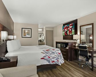 Red Roof Inn Baldwin - Baldwin - Bedroom