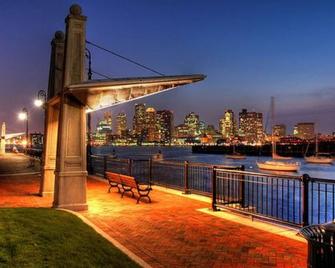 extended stays - Boston - Pool