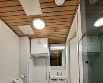 Hilmantori 206 - Kalajoki - Bad