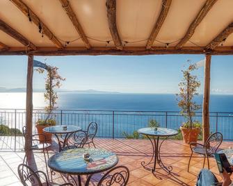 Villa Pino - Furore - Balkon
