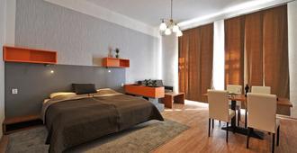 Apartmanovy Dum Centrum - เบอร์โน - ห้องนอน