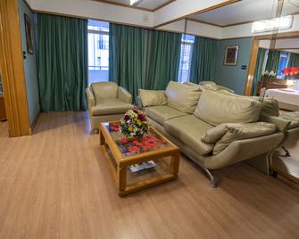 هوتل سيسيليا - اسونسون - غرفة معيشة