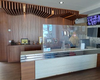 Pillow Guest House - Balikpapan - Rezeption