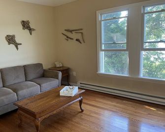 Waterfront Guest Cottage - Cutchogue - Sala de estar