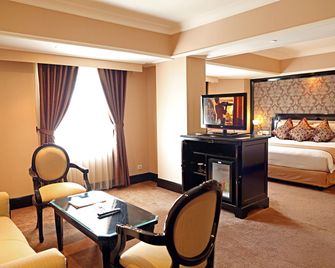 غولدن بوتيك هوتيل ميلاواي - جاكرتا - غرفة معيشة