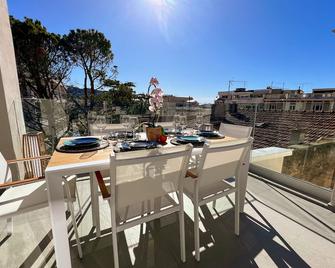 Villa Marina Cannes - Cannes - Balkon