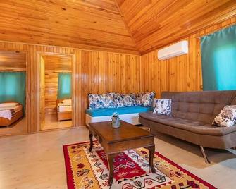 Ala Otel Konuk Evi Agva - Şile - Вітальня