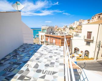 B&B Da Peppa - Castellammare del Golfo - Balcón