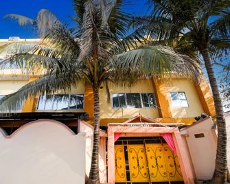 Hotel O Jannat - Chhapra - Building