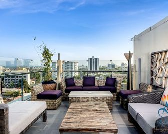 Azia Suites and Residences - Ciudad de Cebú - Balcón