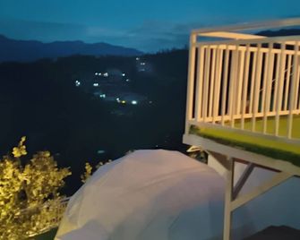 Khoj The Lake Trail - Nārkanda - Balcony