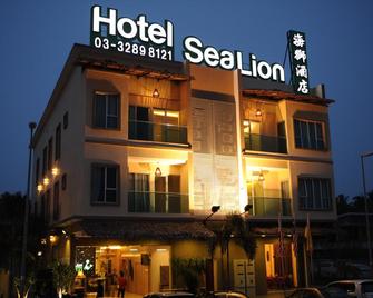 Sea Lion Firefly Concept Hotel - Kuala Selangor - Bâtiment