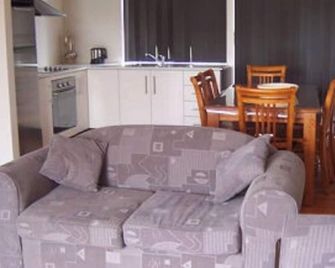 Glenaire apartments at Pontifex - Strahan - Sala de estar